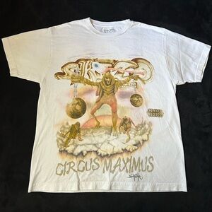 -Travis Scott Utopia Tour Presents Circus Maximus Concert T-Shirt 
-Size Large